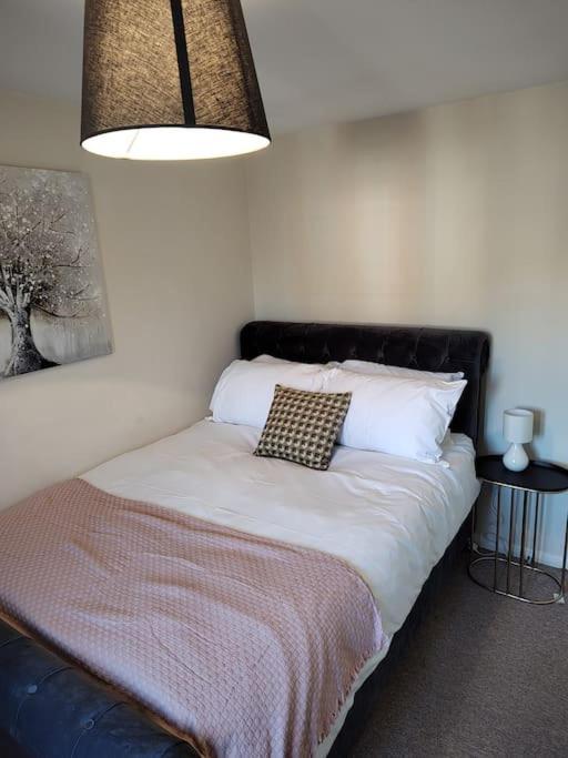 Ormonde Close 3 Bed Contractor Family Grantham