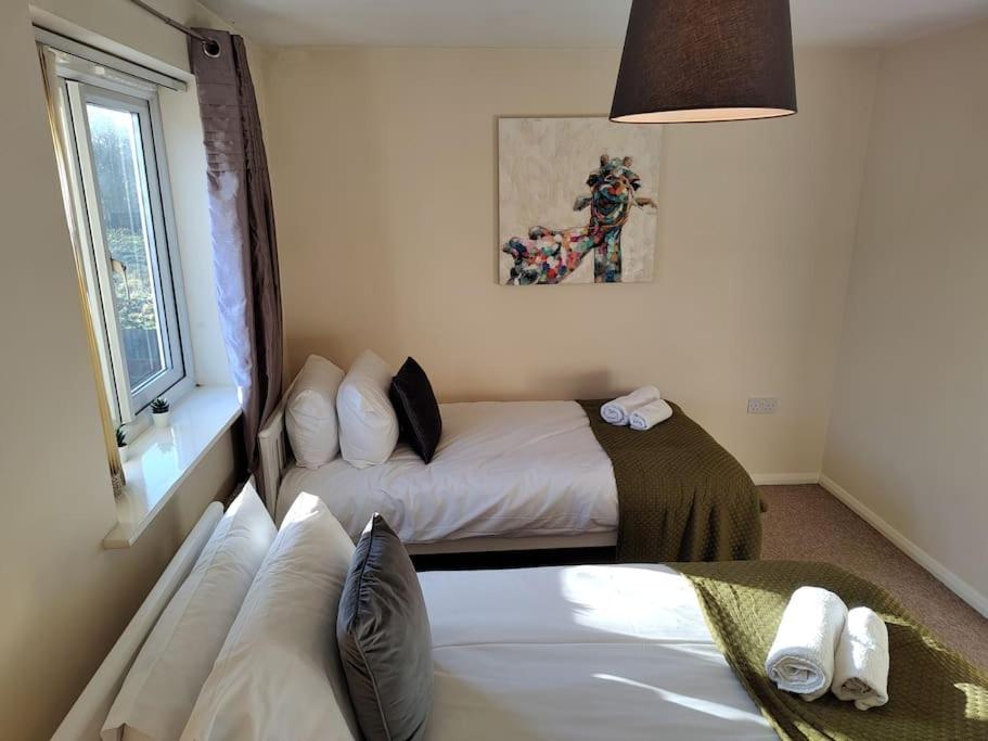 Ormonde Close 3 Bed Contractor Family Holiday home *